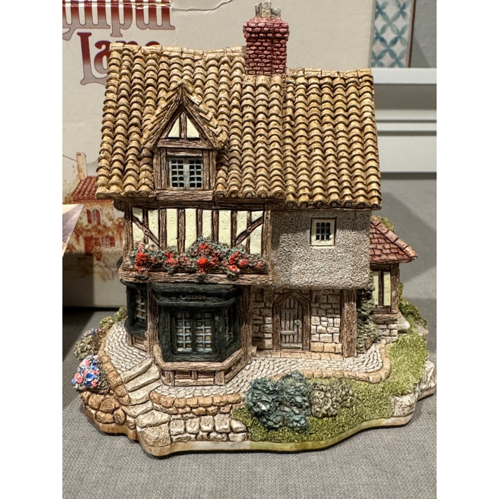 Lilliput Lane Micklegate Antiques Cottage Decor with deeds
